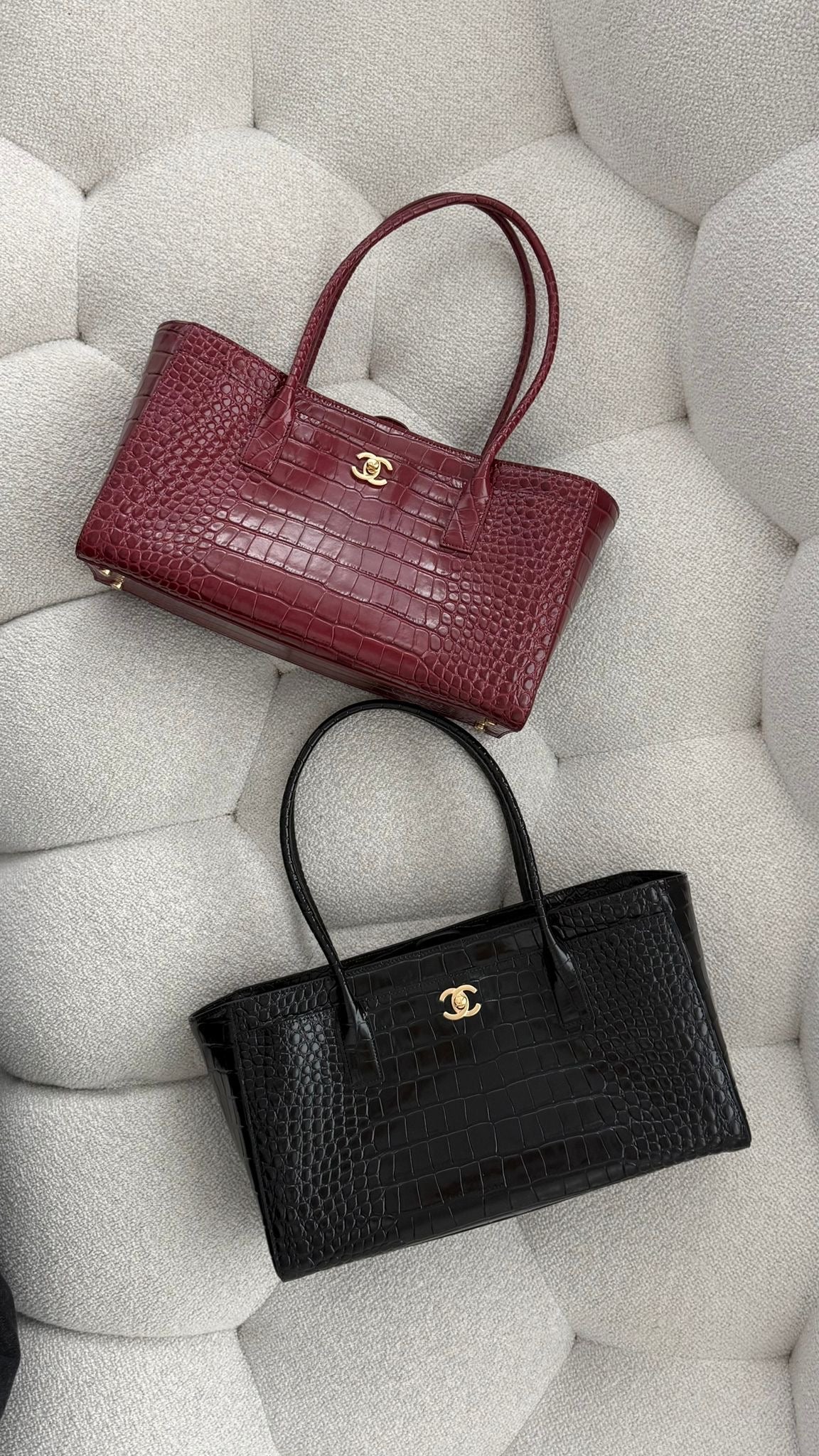 Chanel Spring Summer 2026 Small Tote Crocodile Embossed Calfskin & Gold-Tone Metal Burgundy