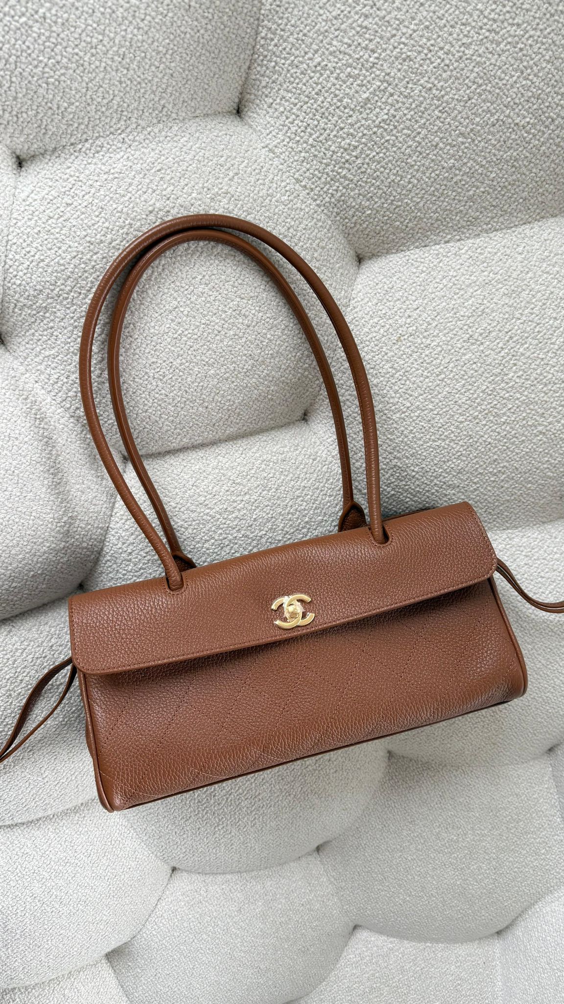 Chanel Spring Summer 2026 Small Baguette Tote Grained Calfskin & Gold-Tone Metal Caramel