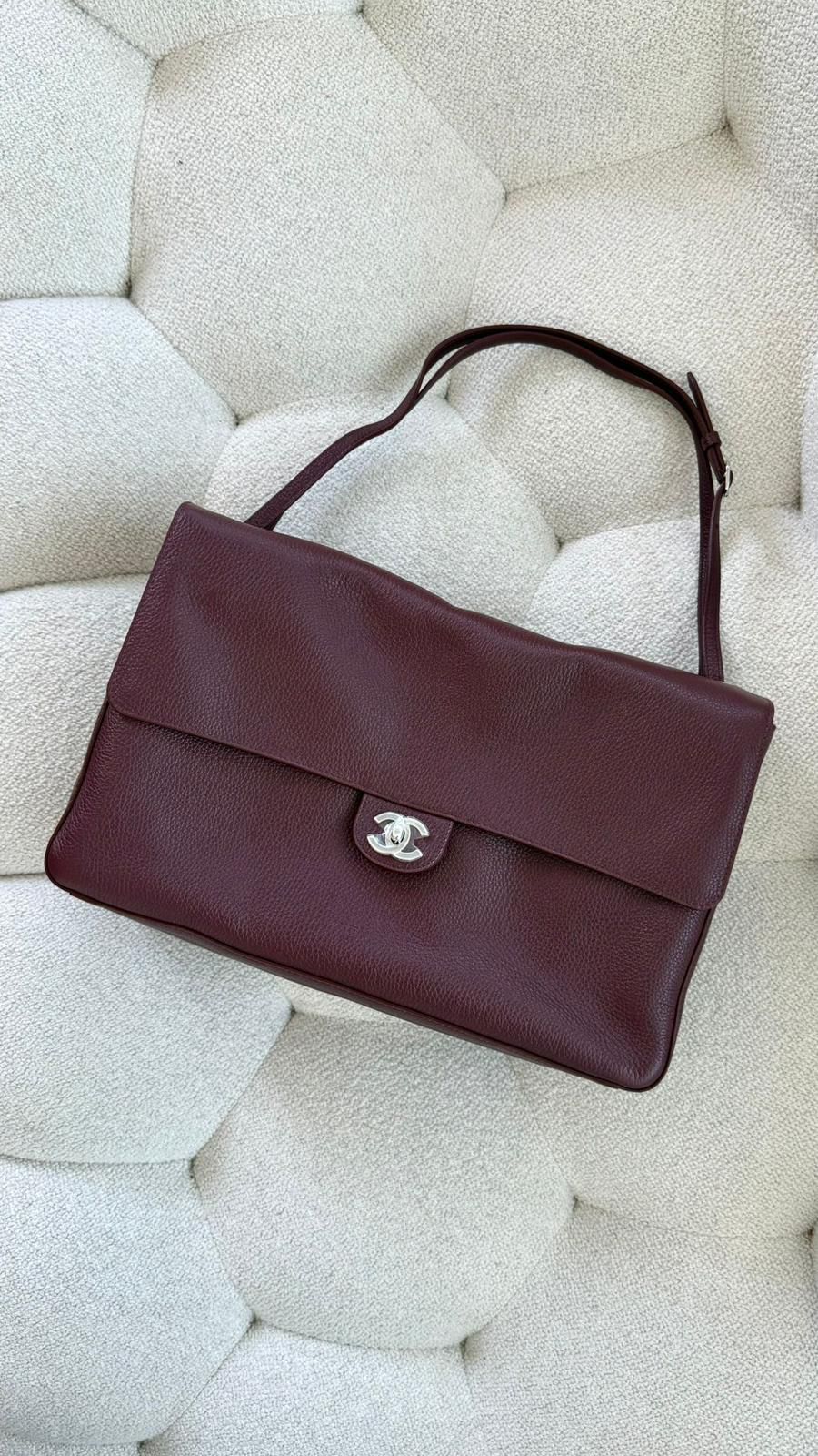 Chanel Spring Summer 2026 Maxi Flapbag Grained Calfskin & Silver-Tone Metal Dark Burgundy