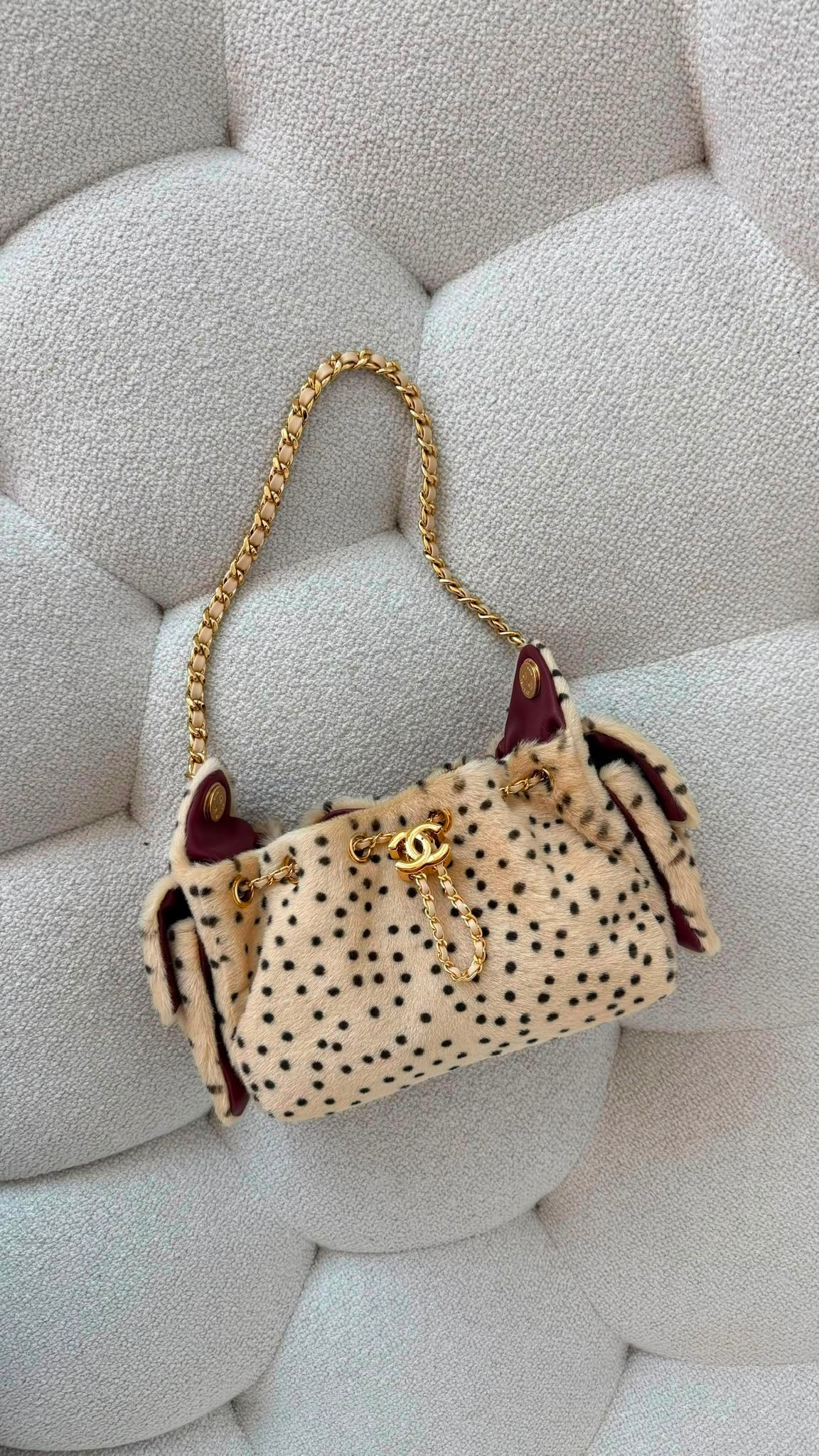 Chanel 25 Mini Handbag Lambskin & Gold-Tone Metal Light Beige & Black (Ref AS5631 B24745 UB200)