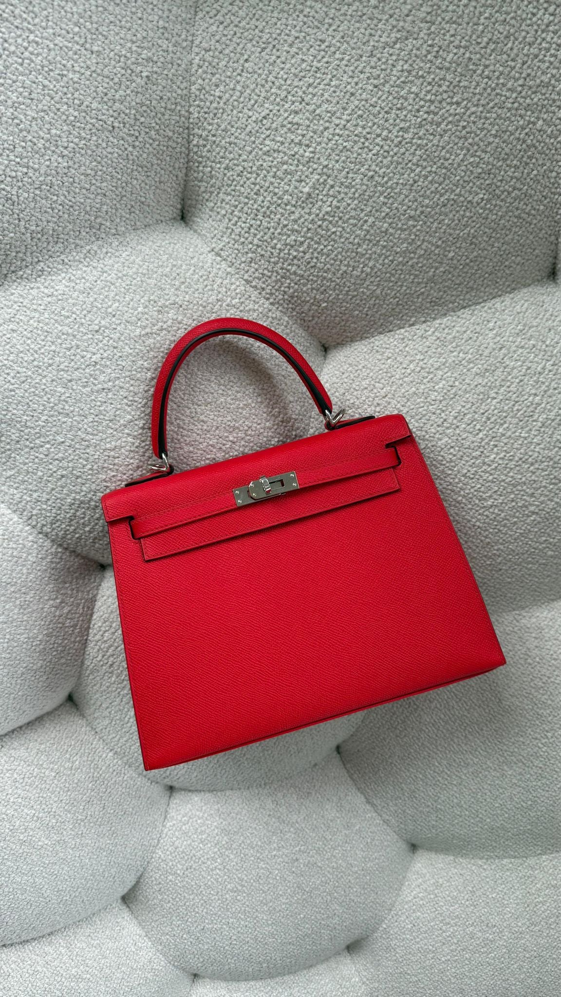 Hermès K25 Sellier Verso Epsom Rouge de Couer & Rouge Grenat PHW Y