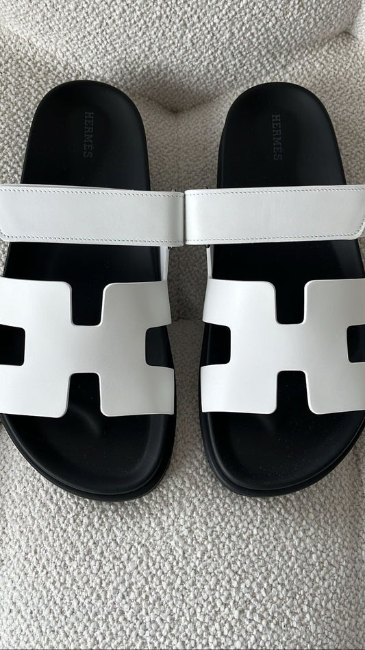 Hermès Chypre Sandals Calfskin White