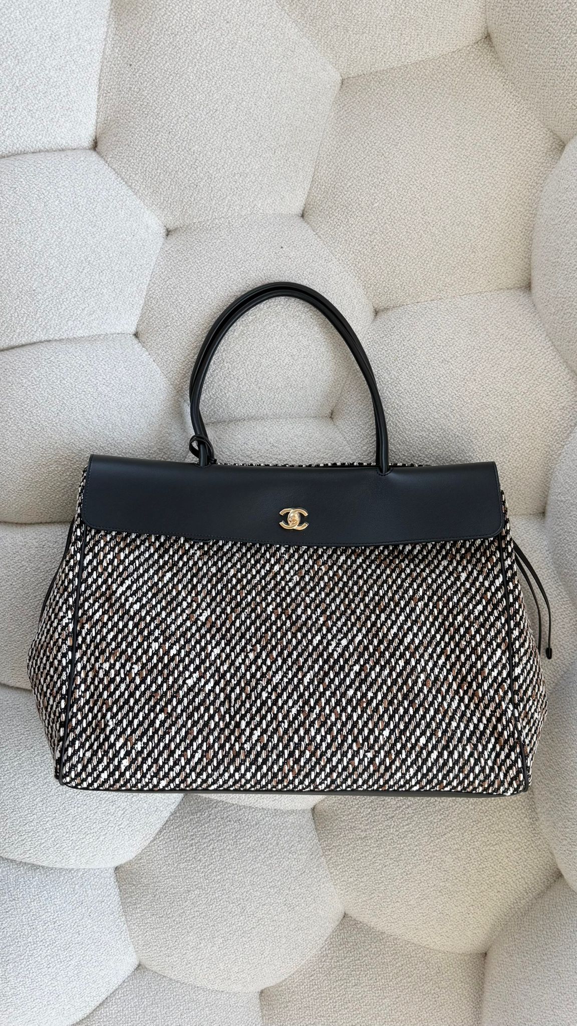 Chanel Spring Summer 2026 Large Tote Grained Calfskin & Tweed Gold-Tone Metal Black & Brown