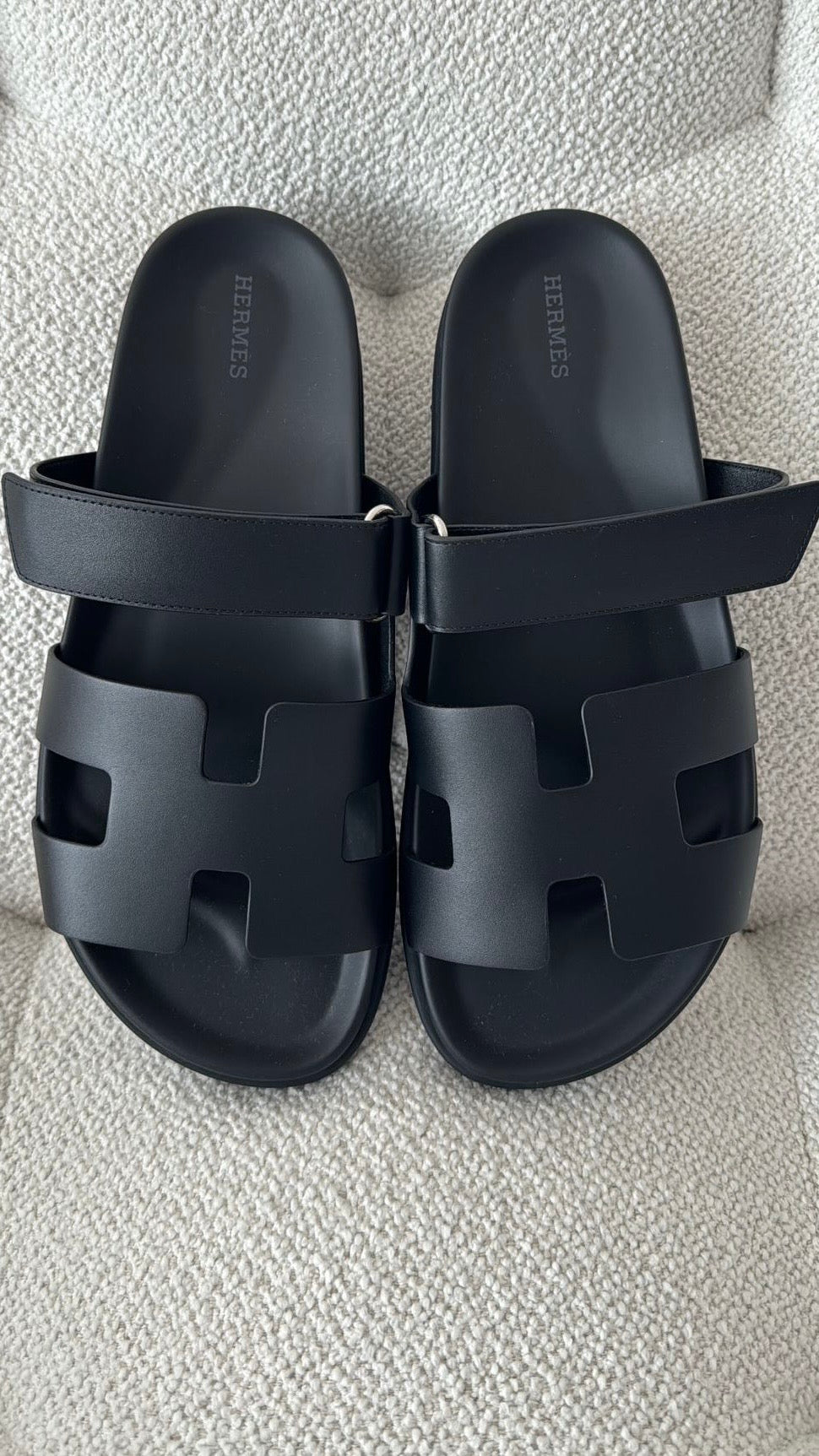 Hermès Chypre Sandals Calfskin Black